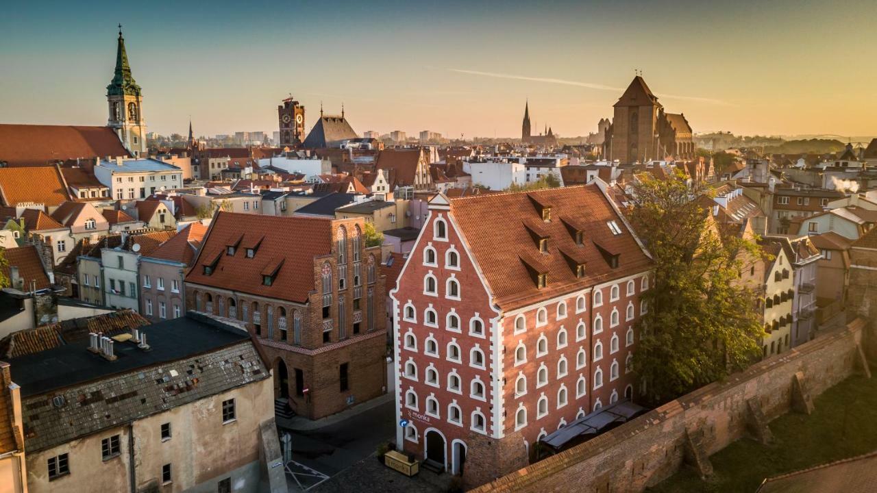 Monka Aparthotel