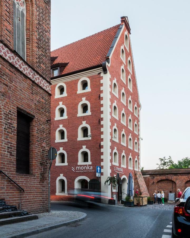 Aparthotel Monka